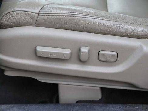 Used 2012 Honda CR-V EX-L image 25