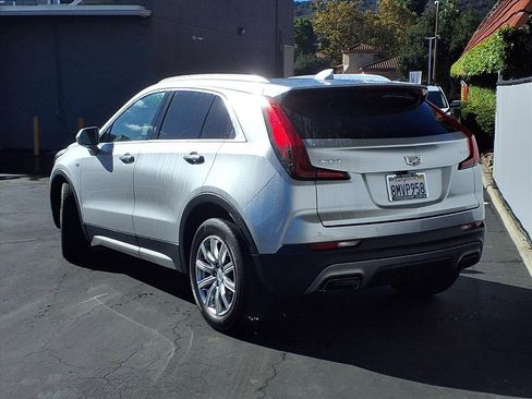 Used 2019 Cadillac XT4 Premium Luxury w/ Cold Weather Package image 5