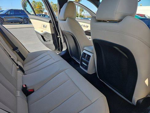 Certified 2024 BMW 330i Sedan w/ Convenience Package image 11