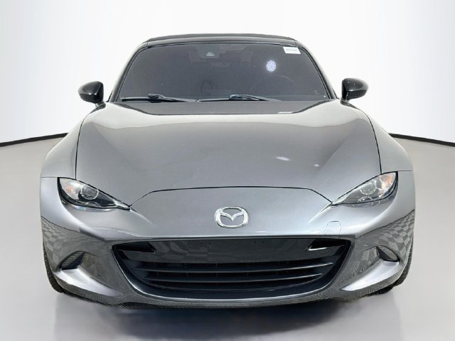 Used 2020 MAZDA MX-5 Miata Club RWD image 2