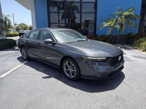 Used 2024 Honda Accord EX image 2