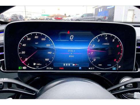 Used 2025 Mercedes-Benz E 350 4MATIC Sedan image 21