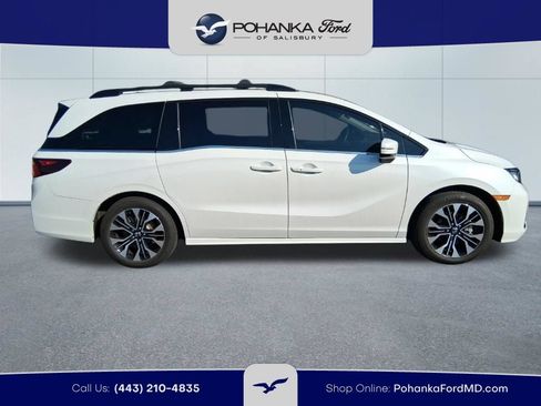 Used 2025 Honda Odyssey Elite image 4