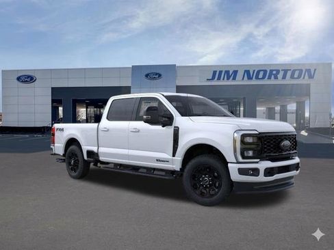 New 2026 Ford F250 Lariat w/ Black Appearance Package image 9