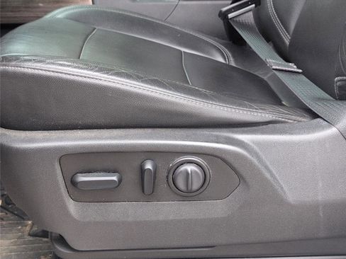 Used 2020 Chevrolet Silverado 1500 RST image 15