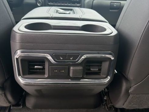 Used 2020 Chevrolet Silverado 1500 LTZ image 12