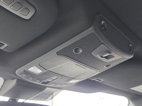 Used 2018 Ford F150 Platinum w/ Equipment Group 701A Luxury image 35