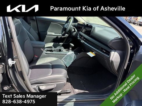 New 2026 Kia K4 EX FWD image 19