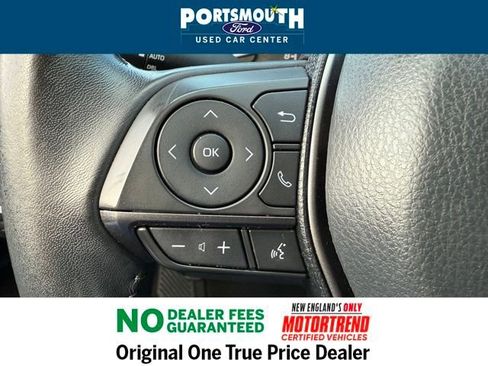 Used 2024 Toyota Camry SE image 10