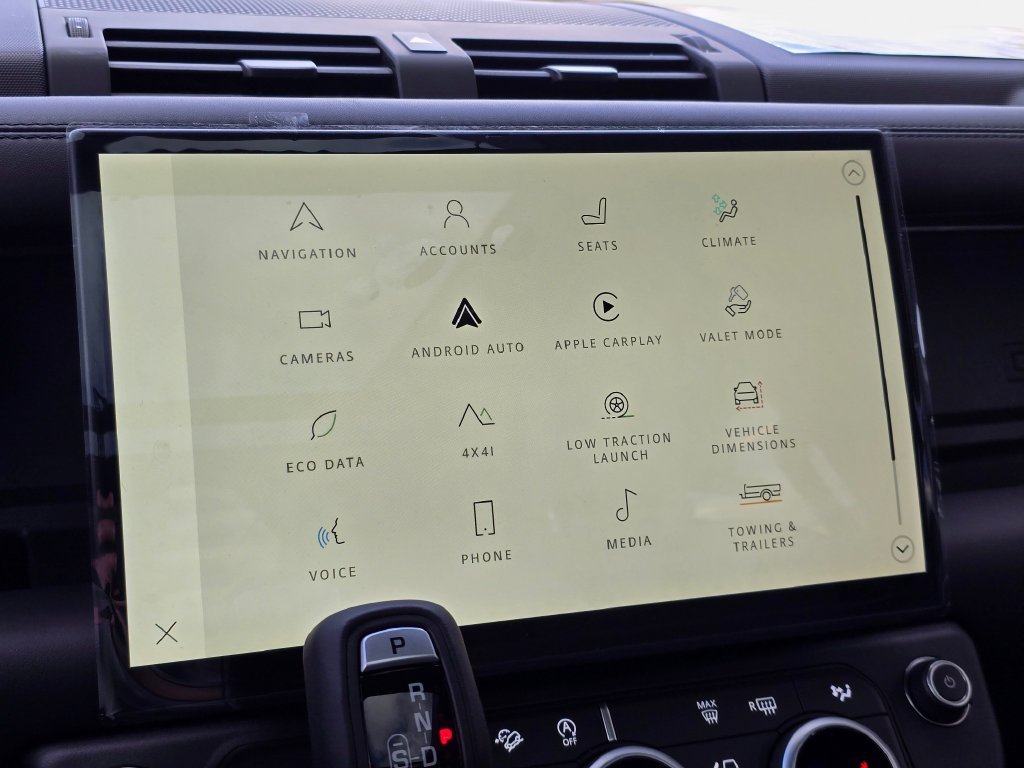 New 2026 Land Rover Defender 110 X-Dynamic SE AWD/4WD image 21