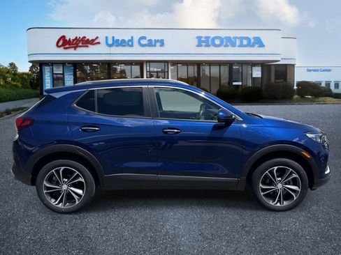 Used 2023 Buick Encore GX Select w/ Safety Package II AWD/4WD image 6