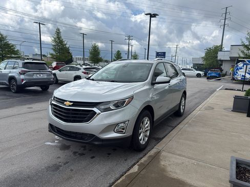 Used 2020 Chevrolet Equinox LT AWD/4WD image 7