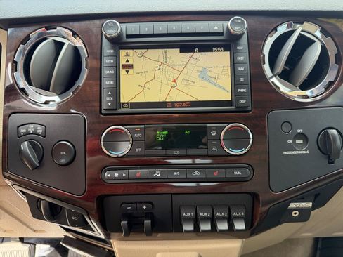 Used 2010 Ford F350 Lariat AWD/4WD image 30