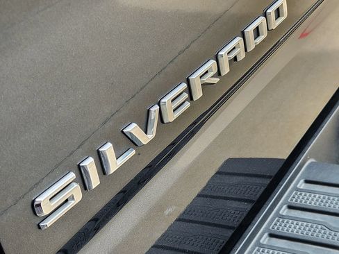 Used 2019 Chevrolet Silverado 1500 RST w/ All-Star Edition AWD/4WD image 12