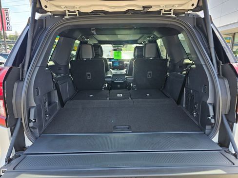 New 2026 Ford Expedition Platinum AWD/4WD image 5