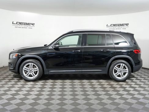 Certified 2023 Mercedes-Benz GLB 250 4MATIC image 2