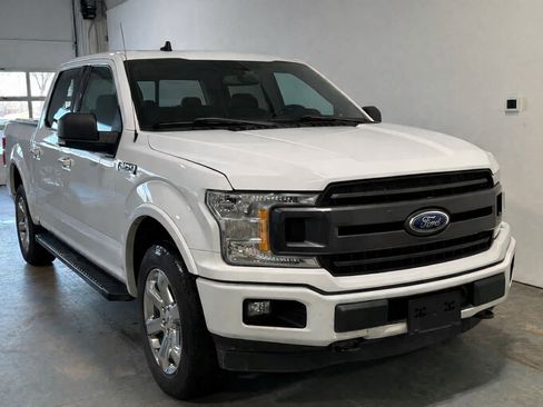 Used 2019 Ford F150 XLT w/ Equipment Group 302A Luxury image 5