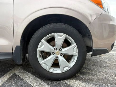 Used 2015 Subaru Forester 2.5i w/ Alloy Wheel Package AWD/4WD image 22
