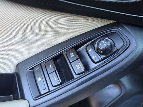 Used 2022 Subaru Impreza Premium image 12