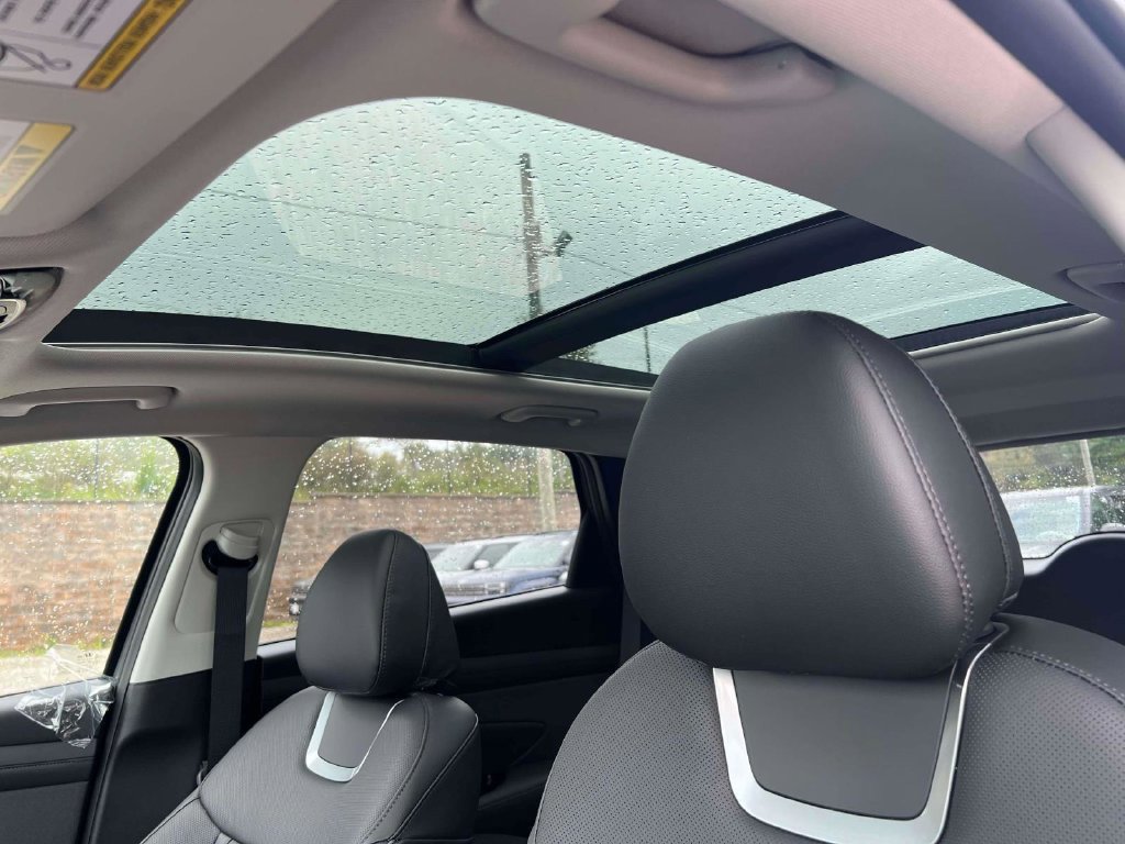 New 2026 Hyundai Tucson Limited AWD/4WD image 30