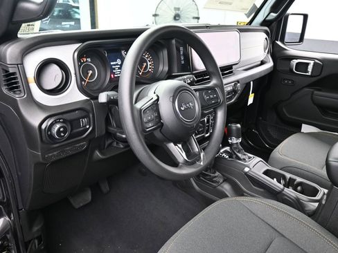 New 2026 Jeep Gladiator Sport image 10