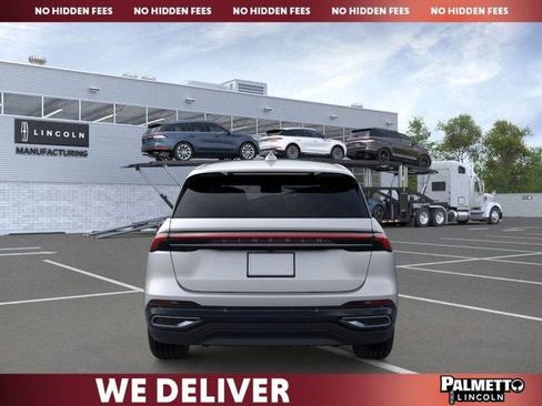 New 2026 Lincoln Nautilus Premier image 5