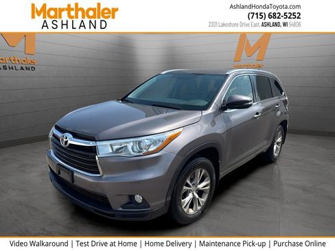 Used 2015 Toyota Highlander XLE AWD/4WD image 1