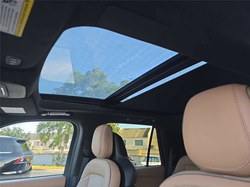 New 2026 Lincoln Navigator Black Label AWD/4WD image 30