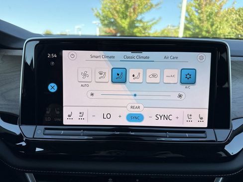 New 2026 Volkswagen Atlas SE image 20