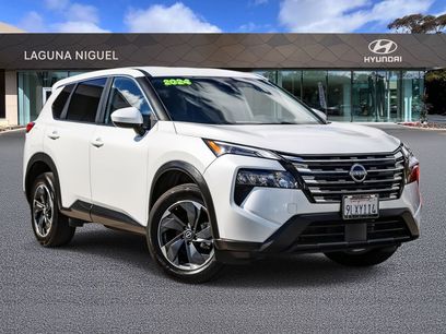 Used 2024 Nissan Rogue SV