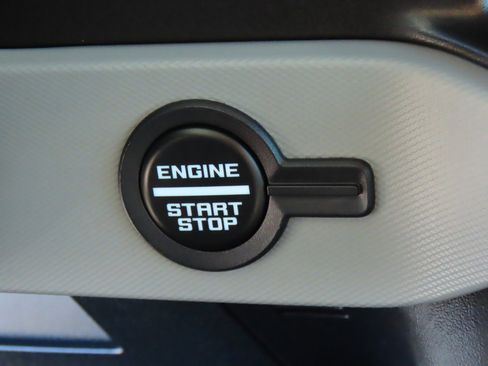 Certified 2023 Ford Bronco Badlands image 30