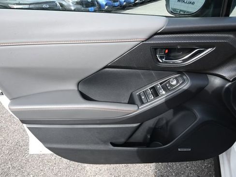 New 2026 Subaru Crosstrek 2.5i Limited AWD/4WD image 17