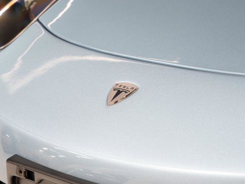 Used 2008 Tesla Roadster RWD image 34