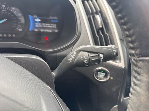 Used 2024 Ford Edge SEL w/ Convenience Package image 28