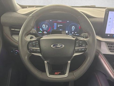 Used 2025 Ford Explorer ST w/ Sun And Sound Package AWD/4WD image 25