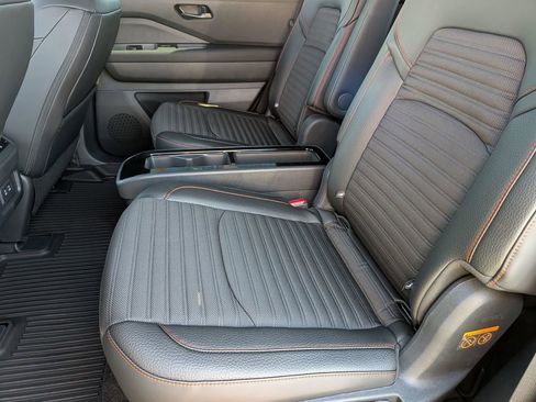 New 2026 Nissan Pathfinder Rock Creek w/ Rock Creek Premium Package AWD/4WD image 26