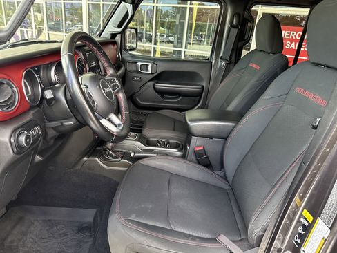 Used 2021 Jeep Wrangler Unlimited Rubicon AWD/4WD image 16