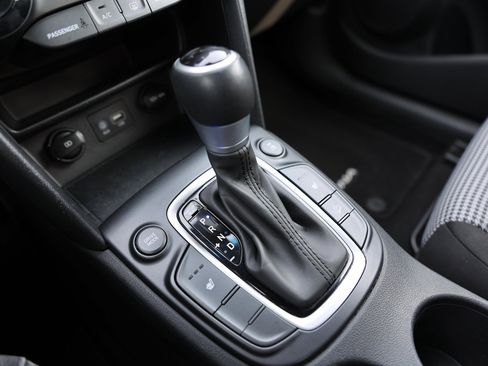 Used 2021 Hyundai Kona Night image 29