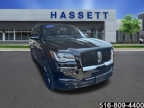 Used 2023 Lincoln Navigator Reserve AWD/4WD image 1