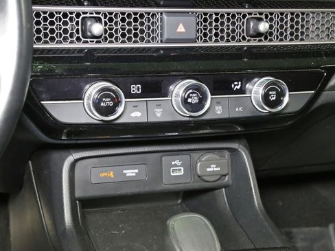 Certified 2024 Honda Civic Sport image 10