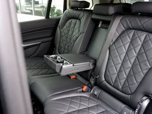 New 2026 BMW X7 xDrive40i image 13