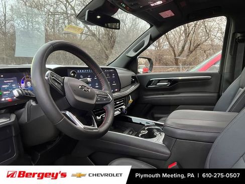 Used 2025 Chevrolet Tahoe RST w/ Comfort Package image 3