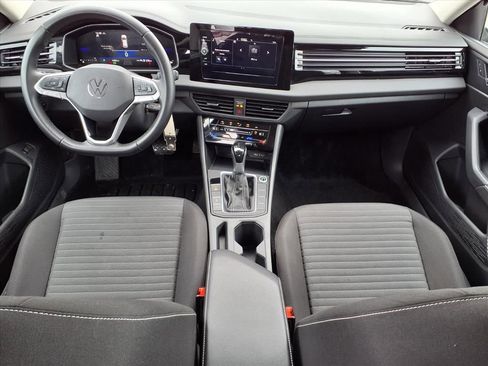 Used 2025 Volkswagen Jetta S image 11