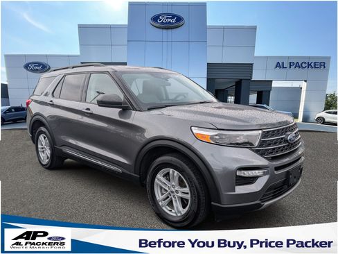 Certified 2024 Ford Explorer XLT w/ Equipment Group 202A AWD/4WD image 1