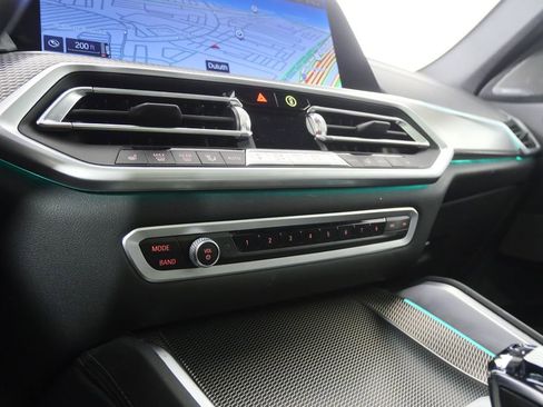 Certified 2023 BMW X6 xDrive40i w/ Executive Package image 25