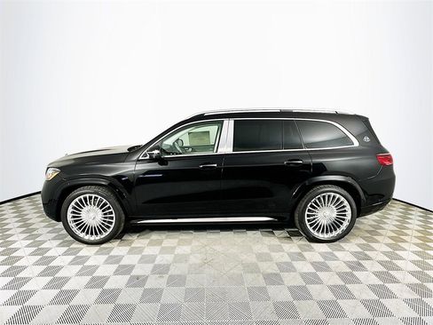 Used 2026 Mercedes-Benz Maybach GLS 600 4MATIC image 4