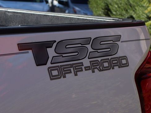 Used 2021 Toyota Tacoma SR w/ SR Convenience Package image 46