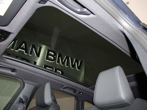 Used 2025 BMW X3 xDrive30i image 16