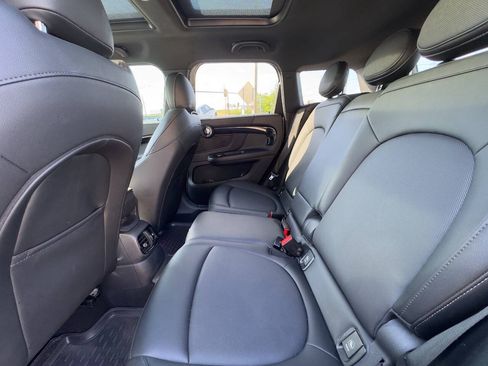 Used 2019 MINI Cooper Countryman S FWD image 11