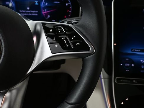 Certified 2026 Mercedes-Benz GLC 300 image 11